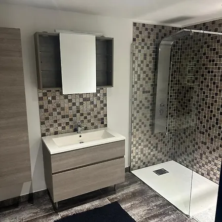 Rez De Chaussee 4 Personnes 2 Avec Parking * Coudekerque-Branche