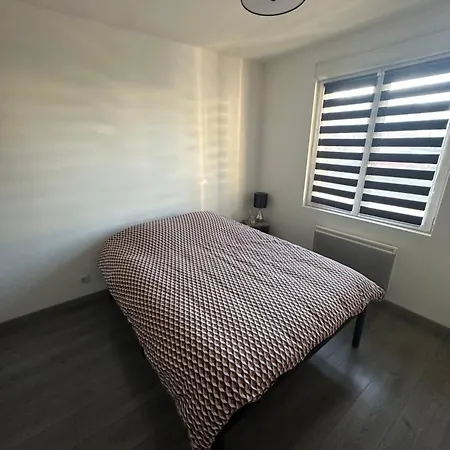Rez De Chaussée 4 Personnes 2 Avec Parking Appartement Coudekerque-Branche