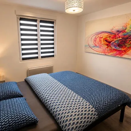 Rez De Chaussée 4 Personnes 2 Avec Parking Appartement *